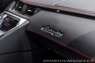 Lamborghini Aventador LP700-4 2013