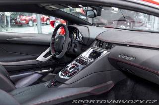 Lamborghini Aventador LP700-4 2013