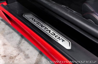 Lamborghini Aventador LP700-4 2013