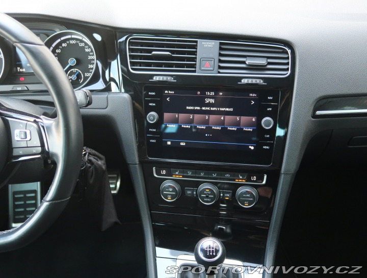Volkswagen Golf 2.0 TSI R 2018