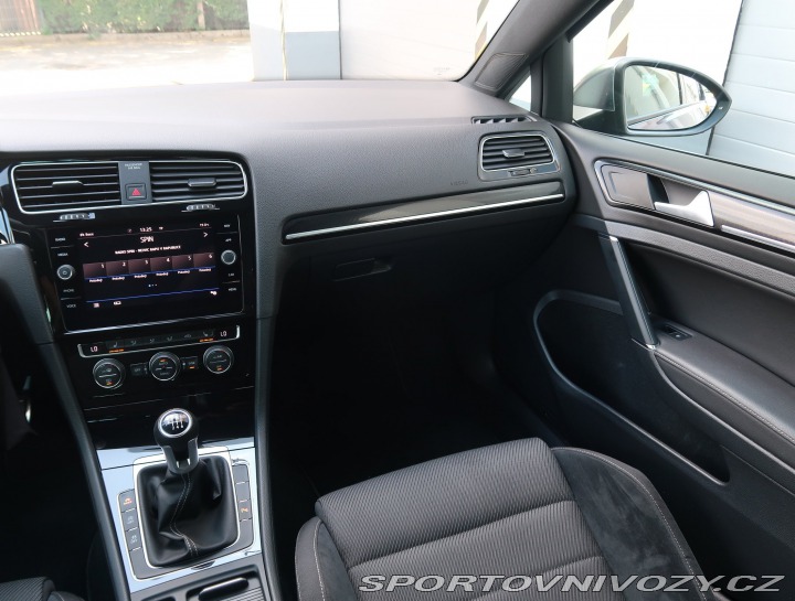 Volkswagen Golf 2.0 TSI R 2018