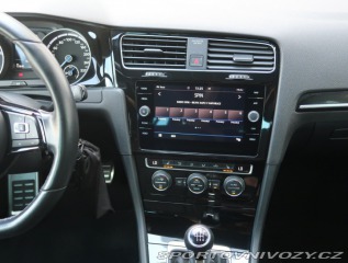 Volkswagen Golf 2.0 TSI R 2018