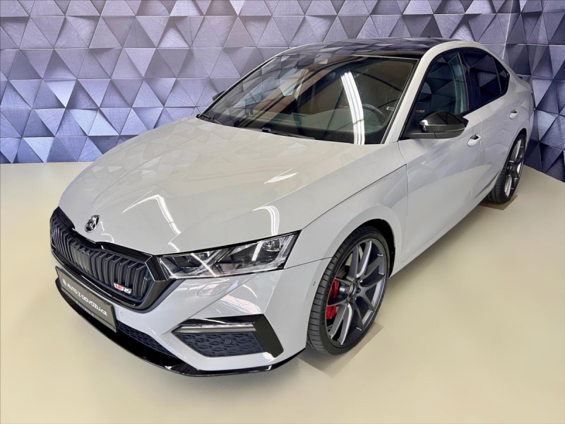 Škoda Octavia RS 2,0 TSI 180KW DSG RS, CRY
