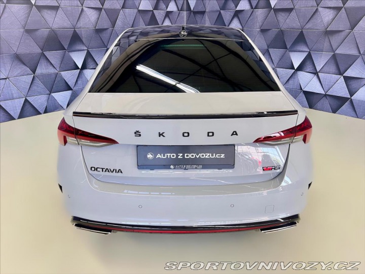 Škoda Octavia RS 2,0 TSI 180KW DSG RS, CRY 2021