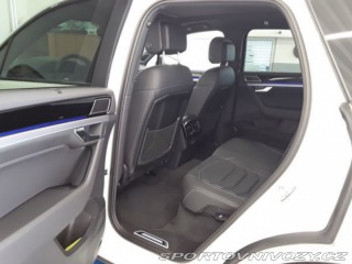 Volkswagen Ostatní modely Touareg R-Line 4Motion 3.0 TDI 21 2023