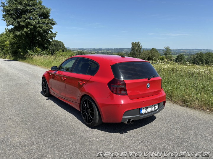 BMW 1 BMW E87 130i 2006