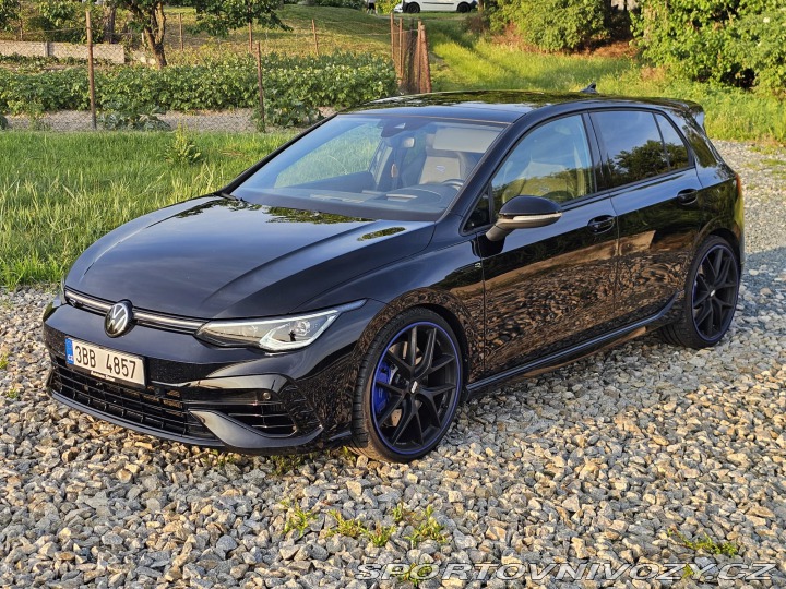 Volkswagen Golf R performance 2023