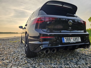 Volkswagen Golf R performance 2023