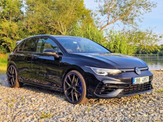 Volkswagen Golf R performance 2023
