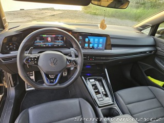 Volkswagen Golf R performance 2023