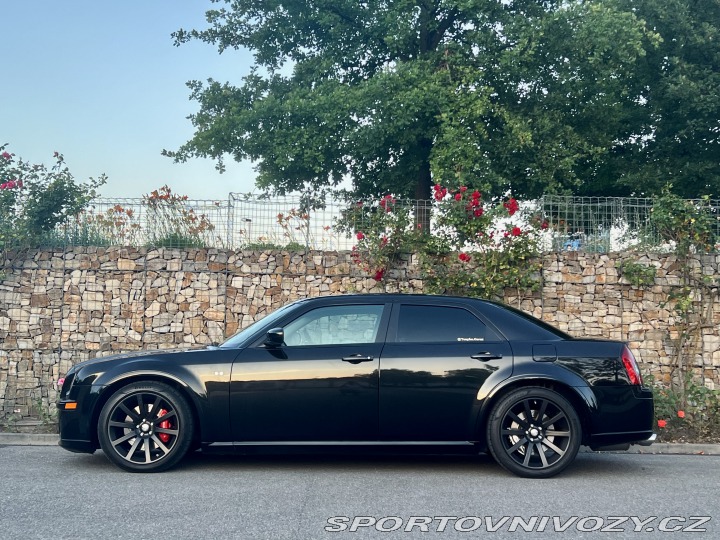 Chrysler Ostatní modely 300C SRT-8 6.1L HEMI 2006