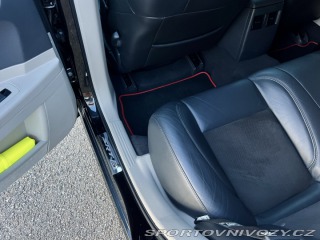 Chrysler Ostatní modely 300C SRT-8 6.1L HEMI 2006