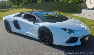 Lamborghini Aventador LP 700-4
