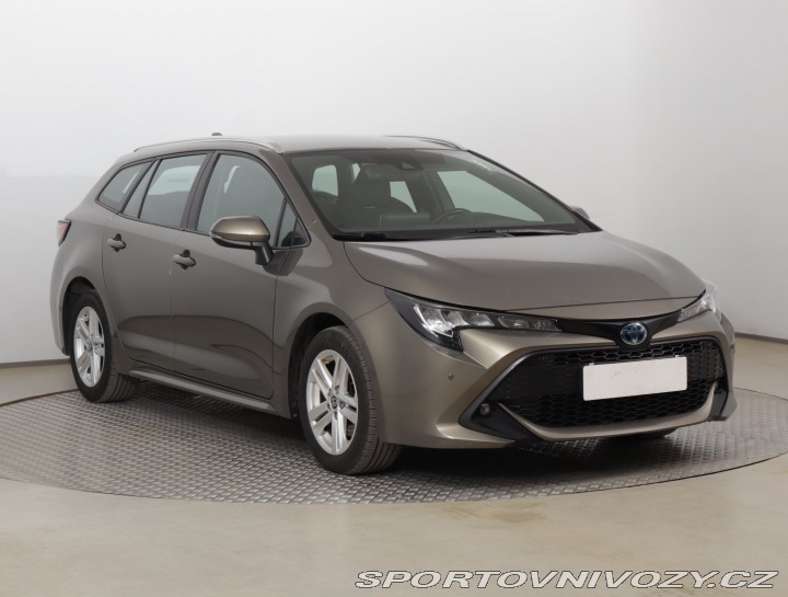 Toyota Corolla 2.0 Hybrid 2022
