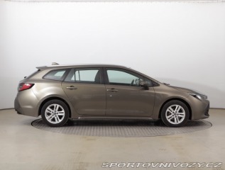 Toyota Corolla 2.0 Hybrid 2022