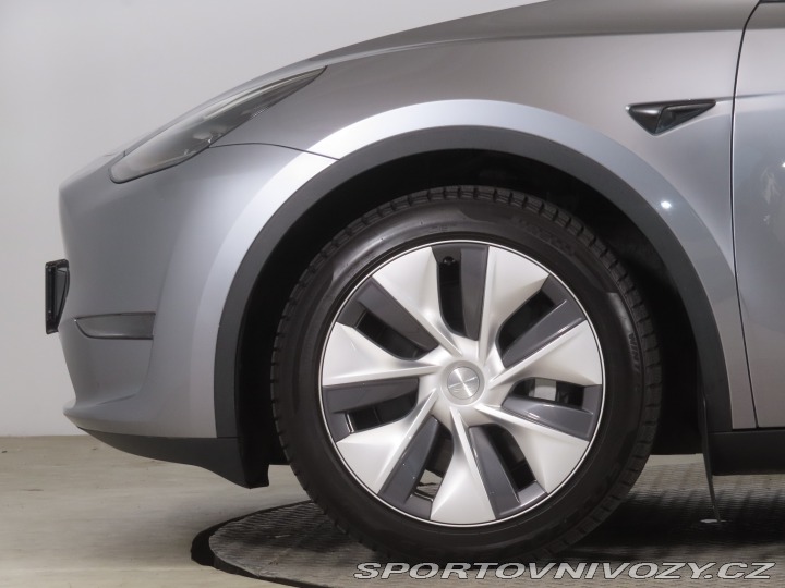 Tesla Model Y . Long Range AWD 79kWh 2023