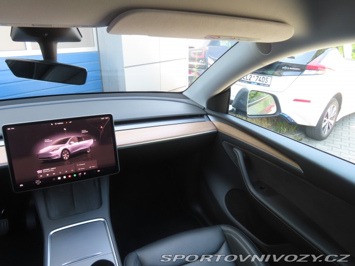 Tesla Model Y . Long Range AWD 79kWh 2023