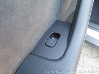 Tesla Model Y . Long Range AWD 79kWh 2023