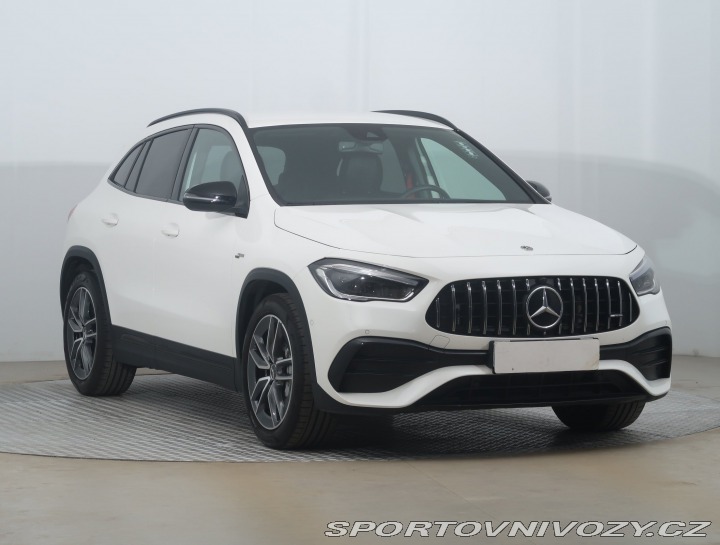 Mercedes-Benz Ostatní modely GLA AMG Line GLA 35 AMG 4MATI 2022