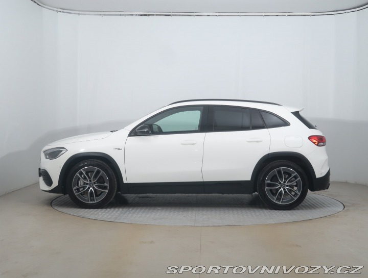 Mercedes-Benz Ostatní modely GLA AMG Line GLA 35 AMG 4MATI 2022