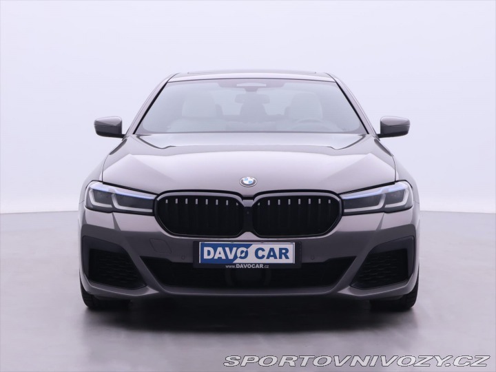 BMW 5 4,4 550i 390kW xDrive DPH 2020