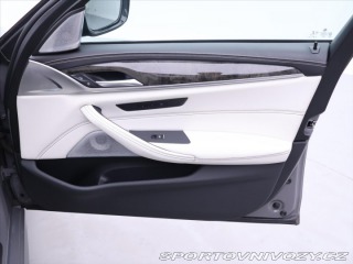 BMW 5 4,4 550i 390kW xDrive DPH 2020