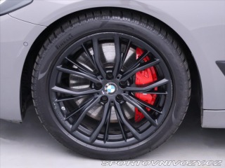 BMW 5 4,4 550i 390kW xDrive DPH 2020