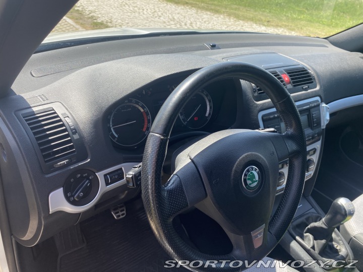 Škoda Octavia RS 2007