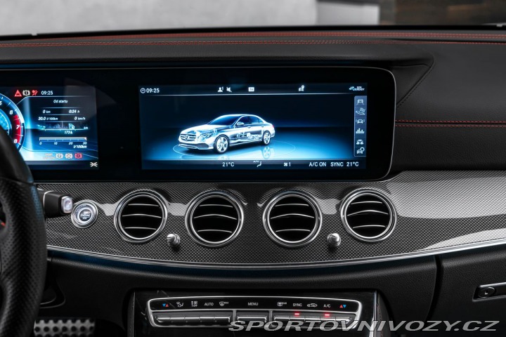 Mercedes-Benz E 4M Designo Burmester 1800