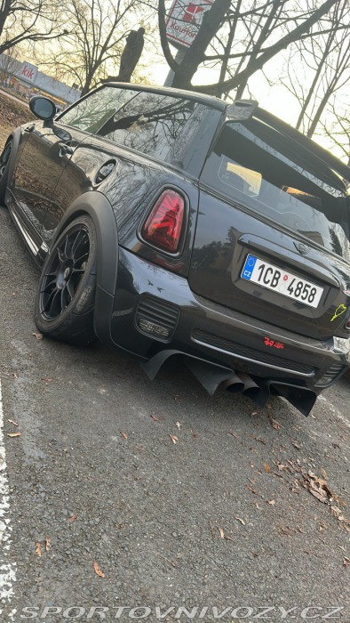 Mini Cooper JCW R56