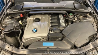 BMW 3 e90 330i 2005