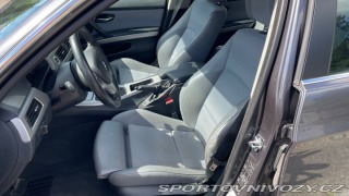 BMW 3 e90 330i 2005
