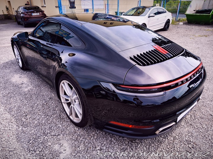 Porsche 911 Carrera 4 Coupé 2020