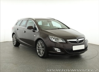 Opel Astra 2.0 CDTI