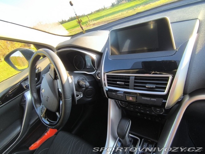Mitsubishi Ostatní modely Eclipse Cross 1,5   + příčníky a tažné 2019
