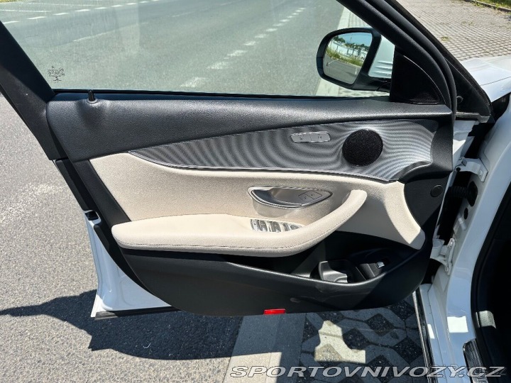 Mercedes-Benz E 2,0 E220d 4MATIC 143kW 1800