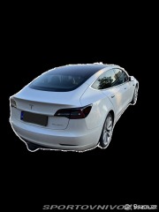 Tesla Model 3 LR 1800