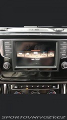 Volkswagen Ostatní modely Touran 2,0 TDI / 11O KW, DSG, 2015