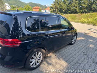 Volkswagen Ostatní modely Touran 2,0 TDI / 11O KW, DSG, 2015