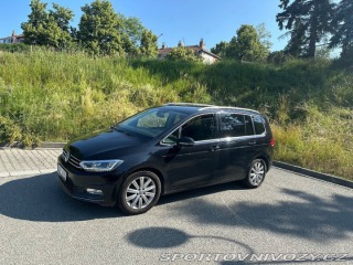 Volkswagen Ostatní modely Touran 2,0 TDI / 11O KW, DSG, 2015