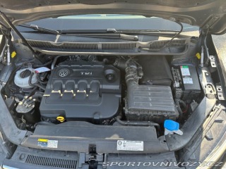 Volkswagen Ostatní modely Touran 2,0 TDI / 11O KW, DSG, 2015