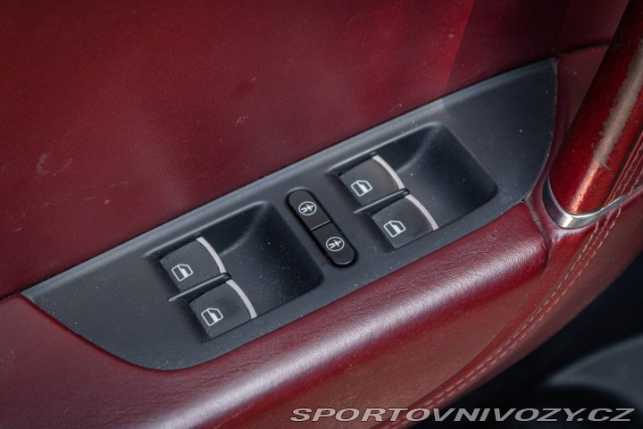 Volkswagen Ostatní modely Touareg  II 4.2 V8 TDI Exclusive 2015