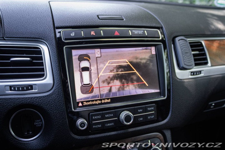 Volkswagen Ostatní modely Touareg  II 4.2 V8 TDI Exclusive 2015