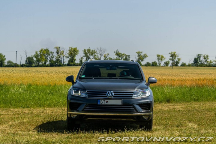 Volkswagen Ostatní modely Touareg  II 4.2 V8 TDI Exclusive 2015
