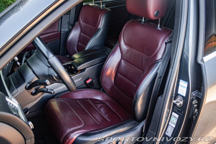 Volkswagen Ostatní modely Touareg  II 4.2 V8 TDI Exclusive 2015
