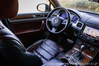 Volkswagen Ostatní modely Touareg  II 4.2 V8 TDI Exclusive 2015