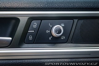 Volkswagen Ostatní modely Touareg  II 4.2 V8 TDI Exclusive 2015