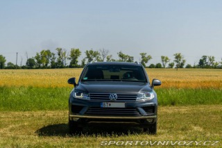 Volkswagen Ostatní modely Touareg  II 4.2 V8 TDI Exclusive 2015