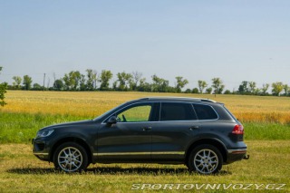 Volkswagen Ostatní modely Touareg  II 4.2 V8 TDI Exclusive 2015