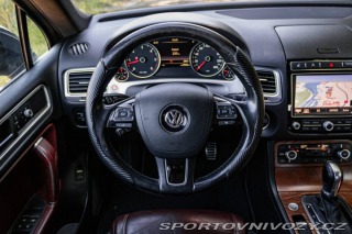 Volkswagen Ostatní modely Touareg  II 4.2 V8 TDI Exclusive 2015